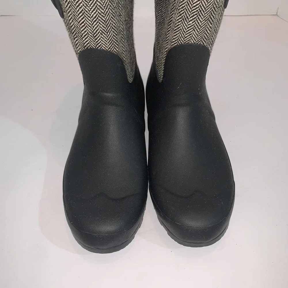 Chooka Rain Boots Womens 10 Black Herringbone Mid Rubber Waterproof EU 40.5